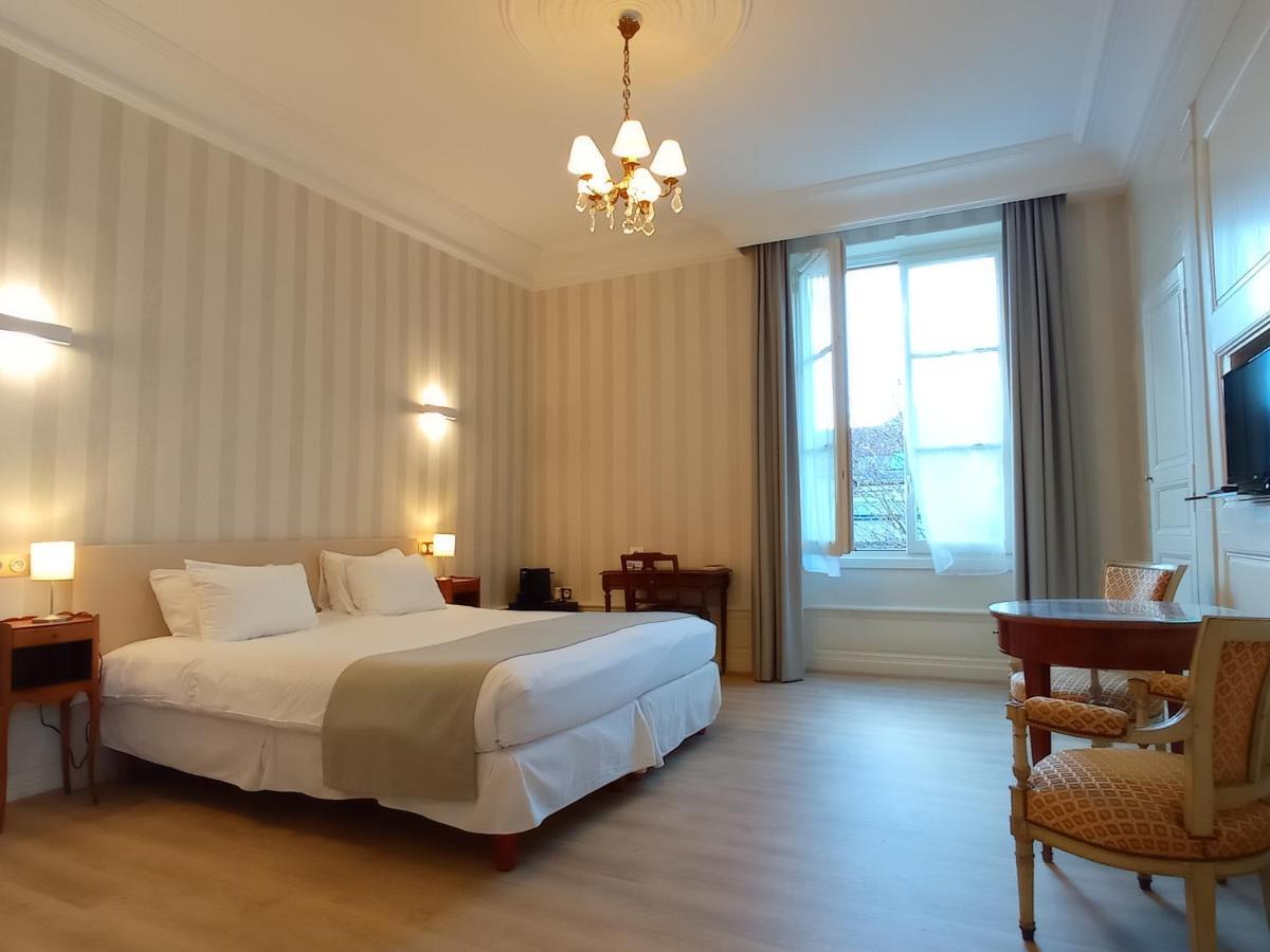 Hotel Grand Monarque Azay-le-Rideau Εξωτερικό φωτογραφία