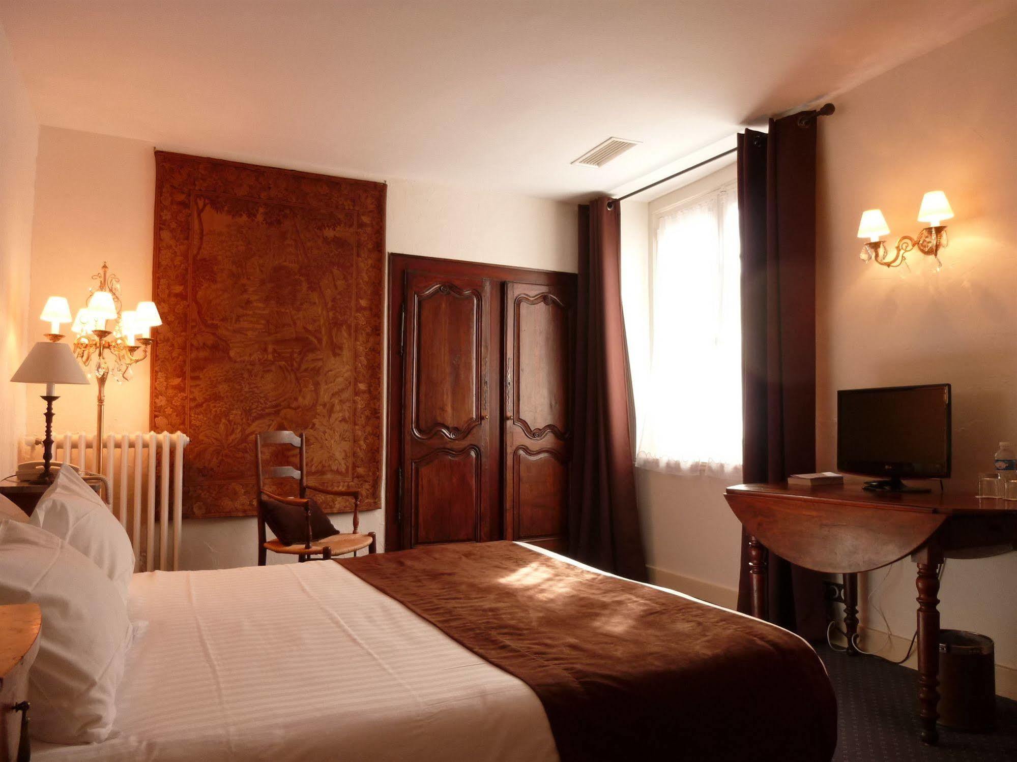 Hotel Grand Monarque Azay-le-Rideau Εξωτερικό φωτογραφία