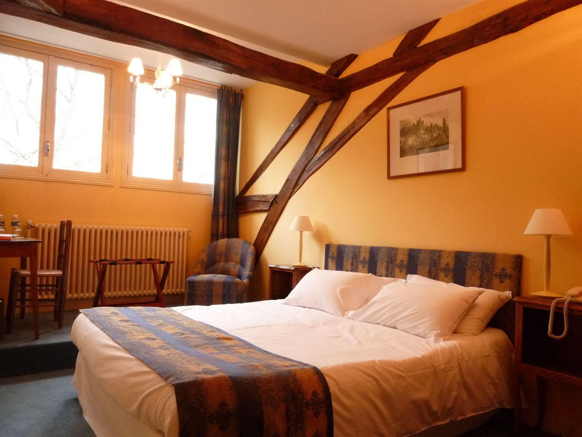 Hotel Grand Monarque Azay-le-Rideau Εξωτερικό φωτογραφία